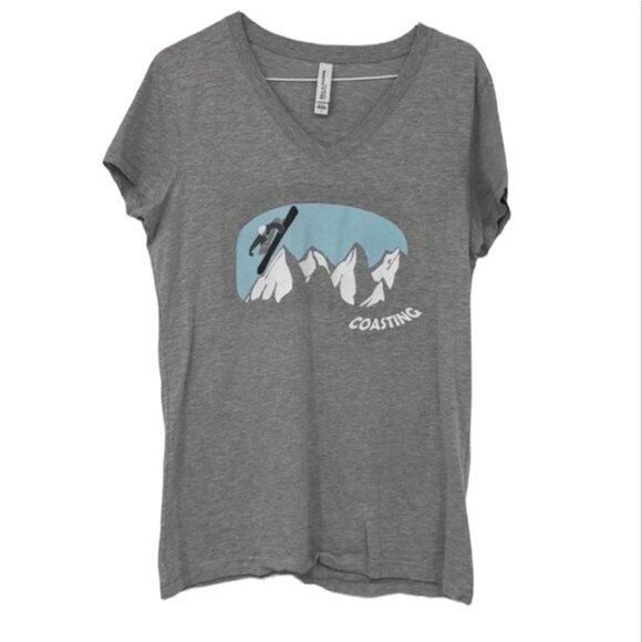 We Coast  snowboarder mountain print Coasting graphic grey Vneck t-shirt L - Picture 1 of 14